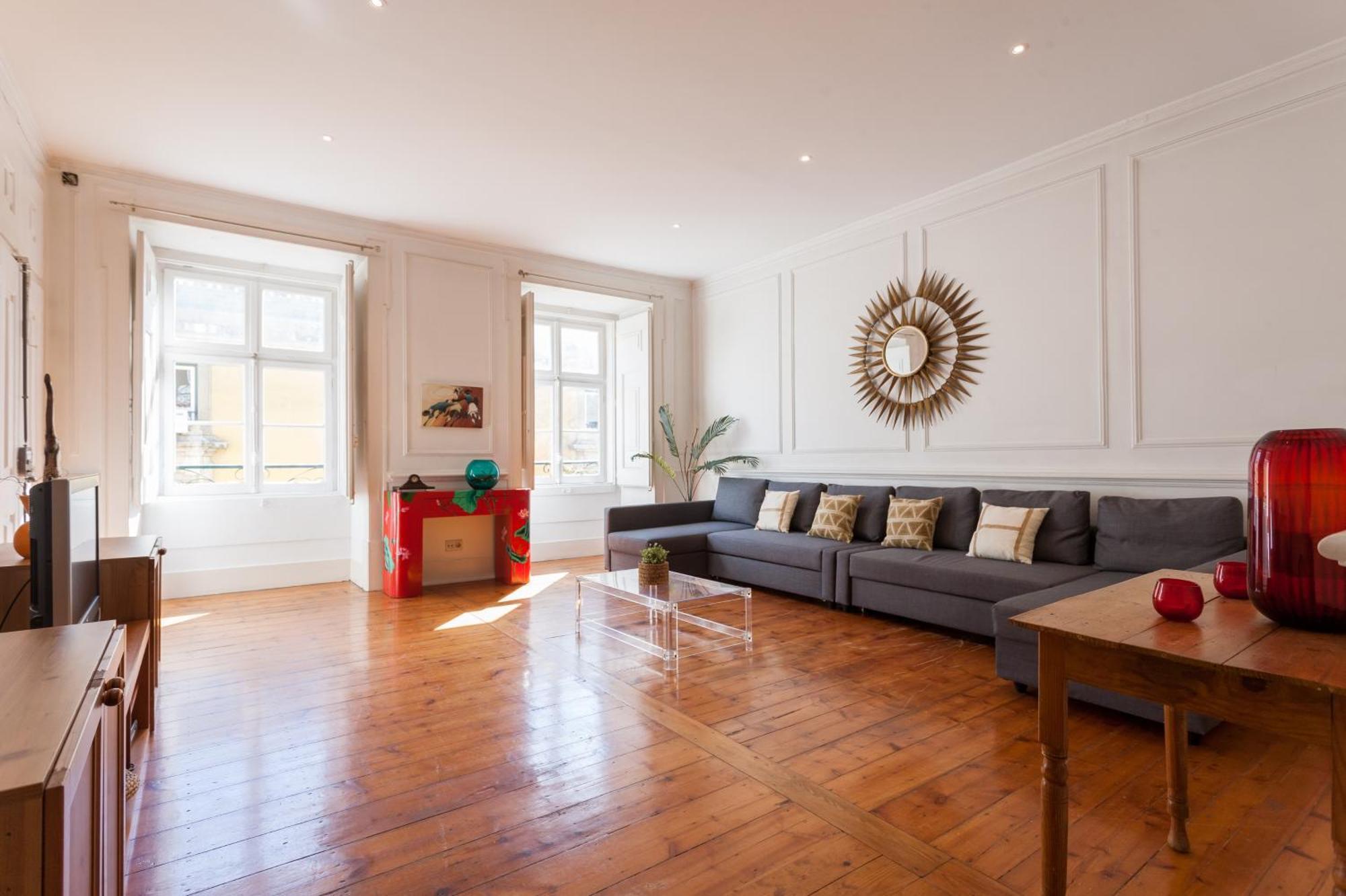 Tejo Vintage Three-Bedroom Apartment - By Lu Holidays Lisboa المظهر الخارجي الصورة